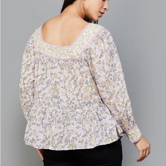 American Eagle Outfitters Pastel Floral Blouse - Picture 3 of 7